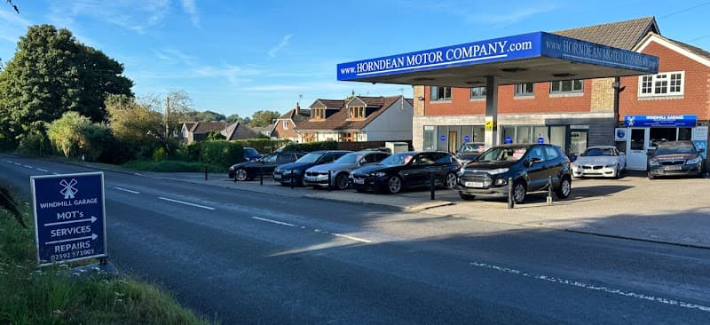 Windmill Garage - The Family Car Garage — garages in Fareham